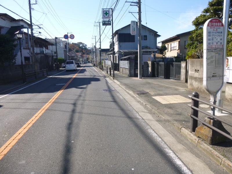 ユキサキナビ 京急バス 逗子警察署前 バス停留所 逗子市桜山