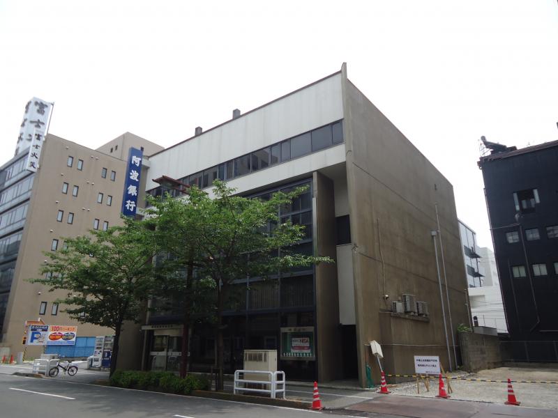 バンクマップ 阿波銀行松山支店 松山市三番町