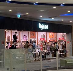 マーケットピア ファッションセンターしまむら 今治店 今治市衣干町