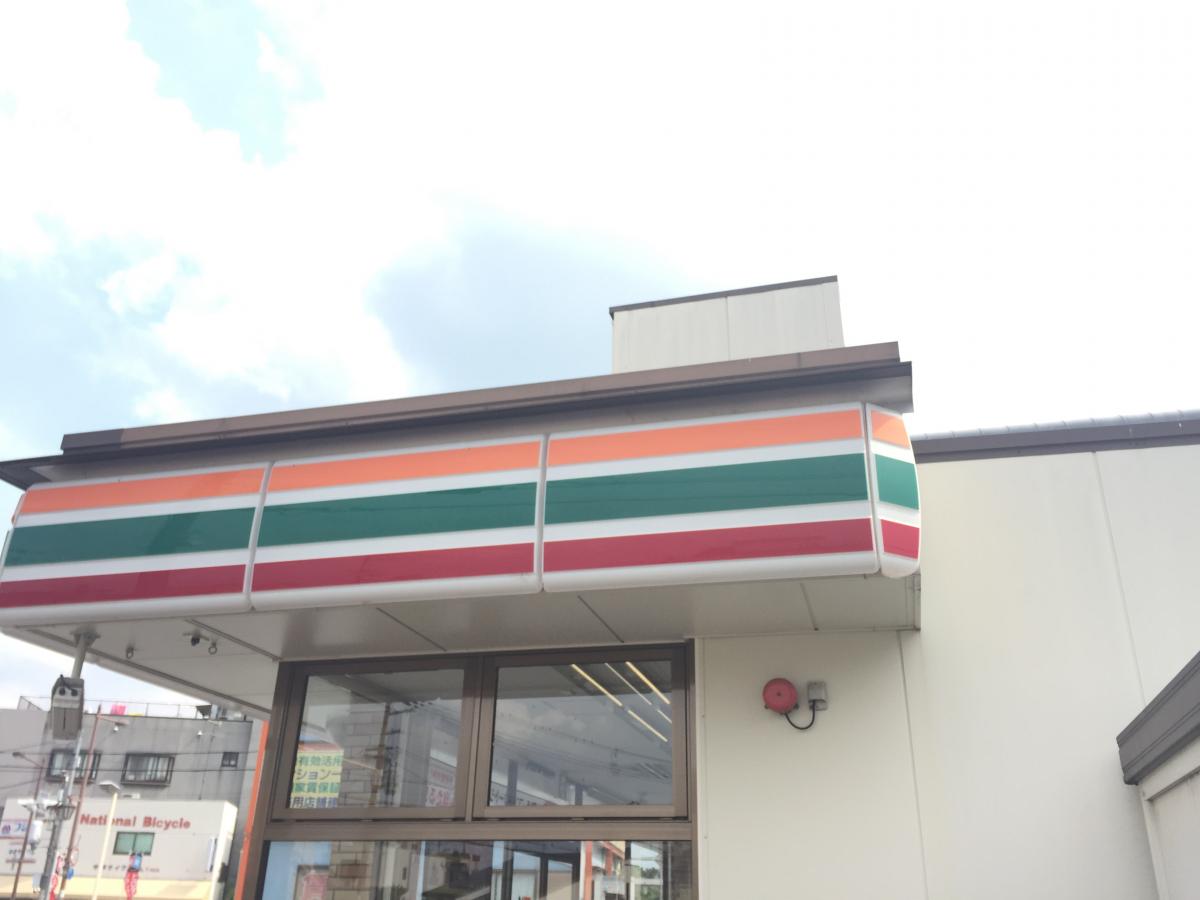 マーケットピア セブンイレブン 橿原神宮前駅西口店 橿原市久米町