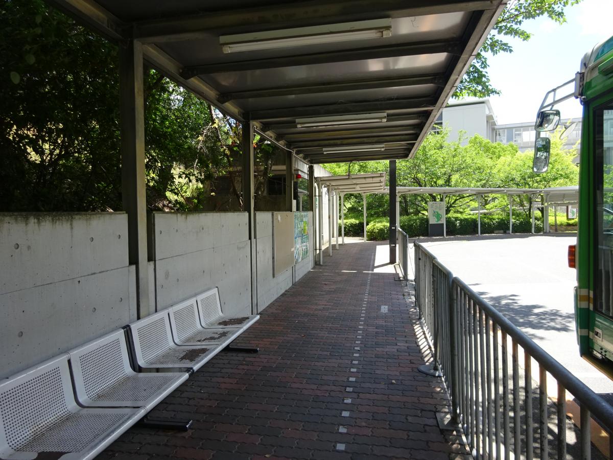 ユキサキナビ 高槻市営バス 関西大学 バス停留所 高槻市霊仙寺町