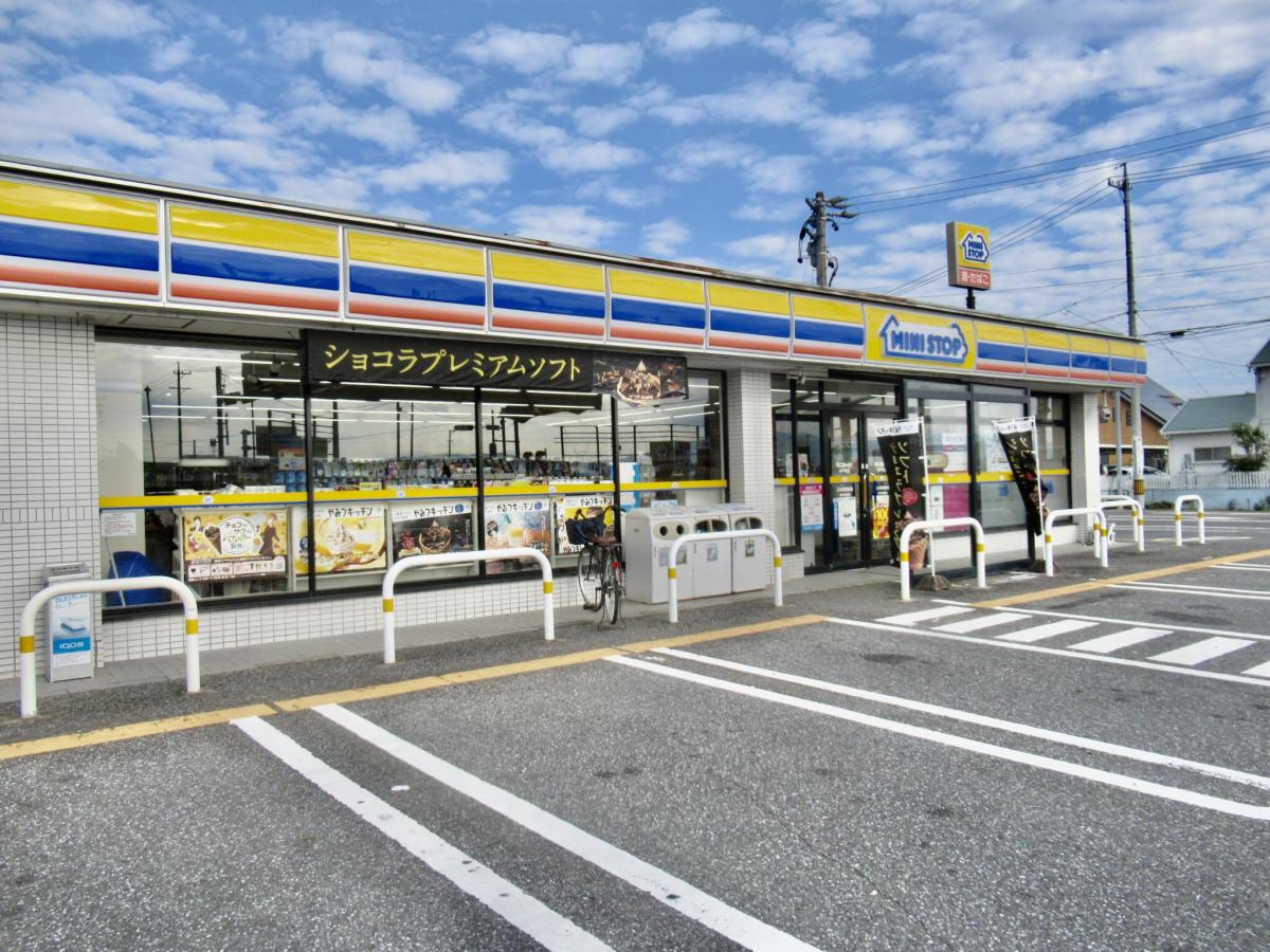 マーケットピア ミニストップ 神戸町店