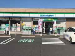 マーケットピア タイヤランド 鈴鹿 鈴鹿市汲川原町 マーケットピア タイヤランド 鈴鹿 鈴鹿市汲川原町