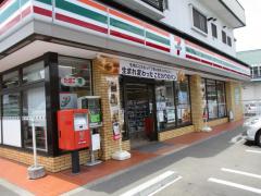 マーケットピア ローソンストア100 愛子店 仙台市青葉区栗生