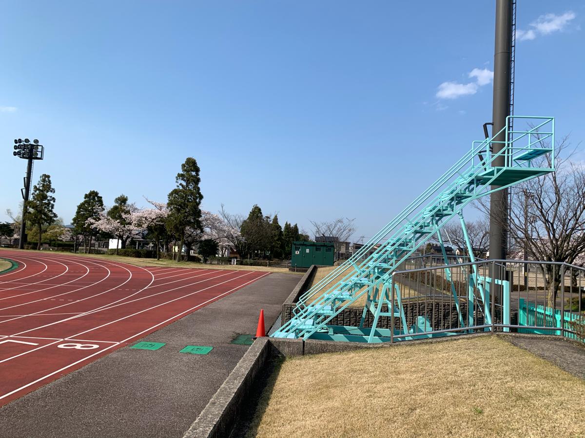 スポランド 富山県空港スポーツ緑地陸上競技場