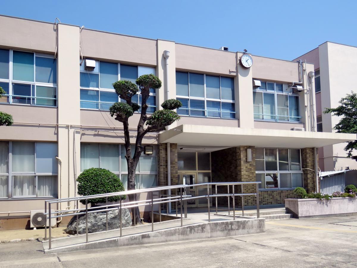 【スタディピア】大阪市立新巽中学校:写真/ホームメイト 【スタディピア】大阪市立新巽中学校:写真/ホームメイト