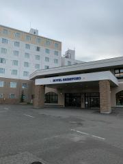 ホテバンク】酋長の家（斜里郡斜里町ウトロ東）