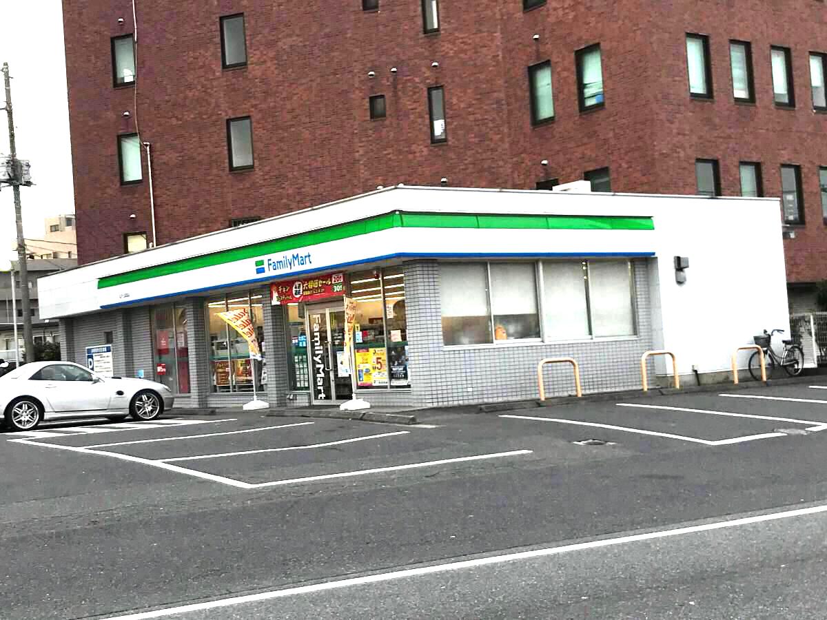 マーケットピア ファミリーマート 松戸七畝割店 松戸市松戸