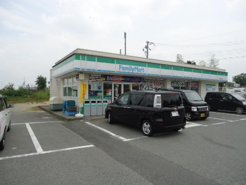 マーケットピア 駐車場の広いコンビニです ファミリーマート 三田志手原店 三田市 のお気に入りコメント 口コミ