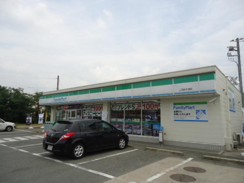 マーケットピア 駐車場の広いコンビニです ファミリーマート 三田志手原店 三田市 のお気に入りコメント 口コミ