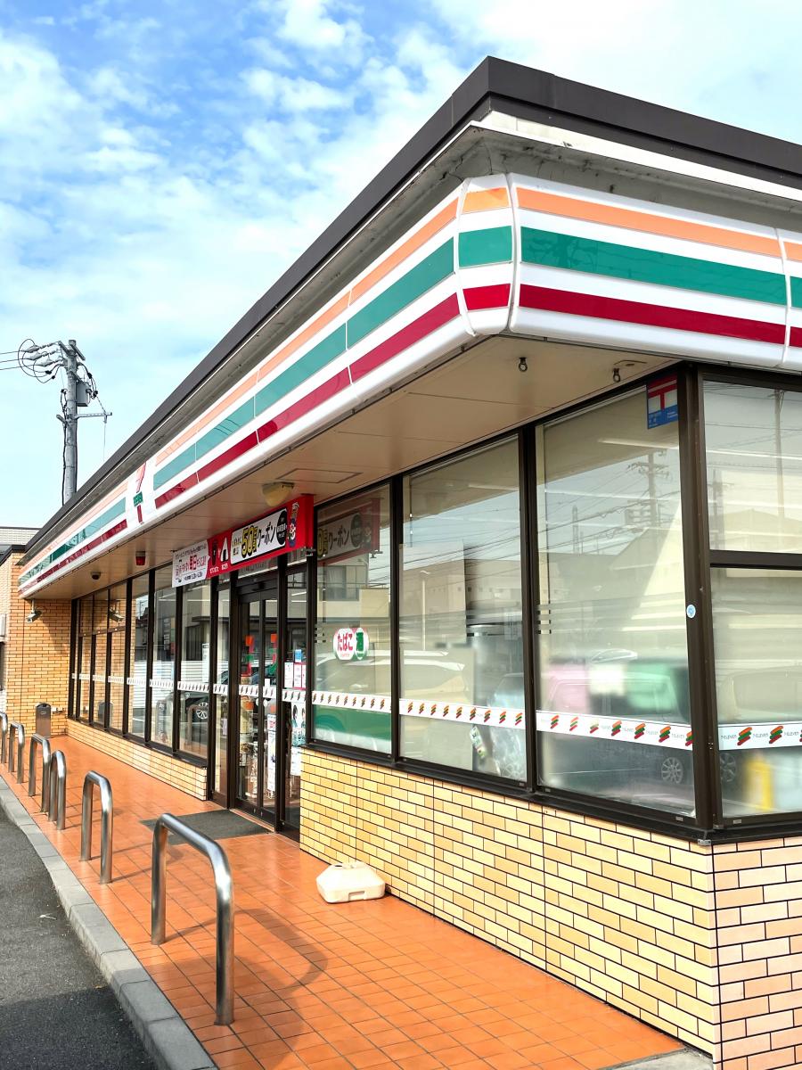 マーケットピア セブンイレブン 西尾鶴城町店 西尾市鶴城町