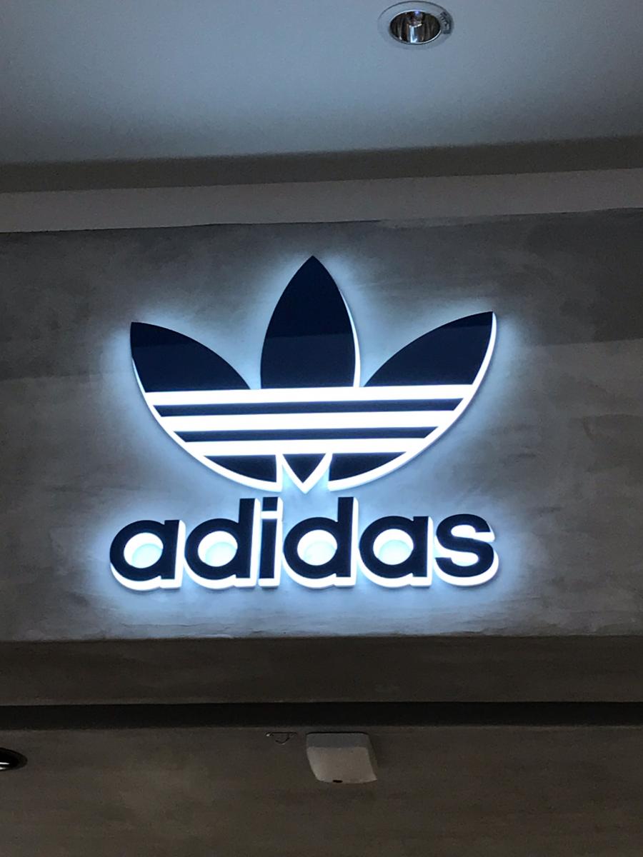 マーケットピア アディダスオリジナルスショップ ららぽーと名古屋みなとアクルス店 名古屋市港区 の投稿写真一覧