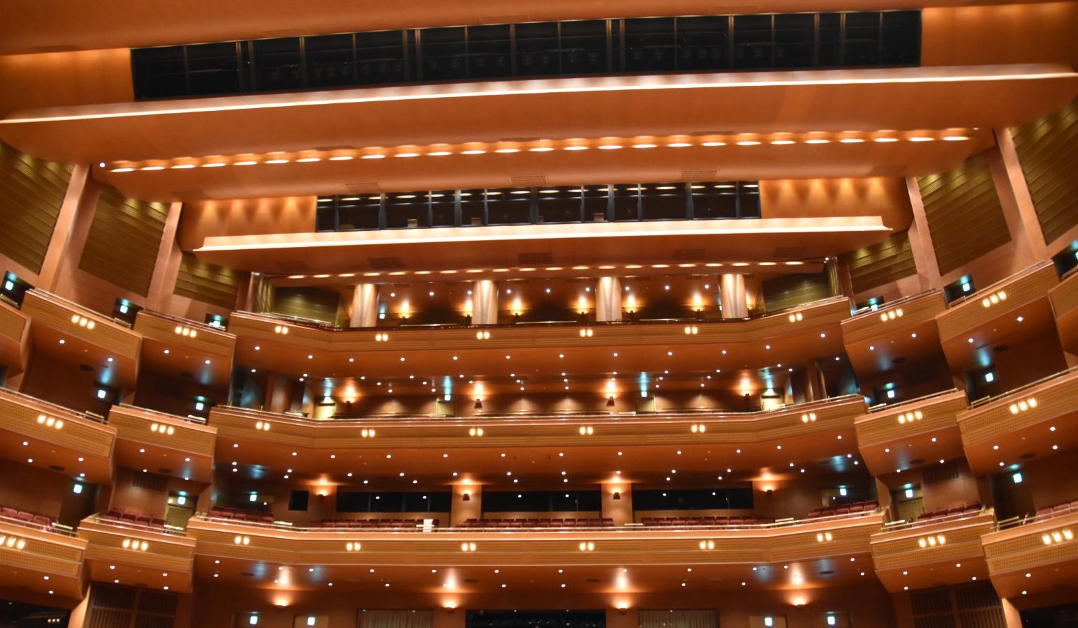 エンタメール 愛知県芸術劇場 名古屋市東区東桜