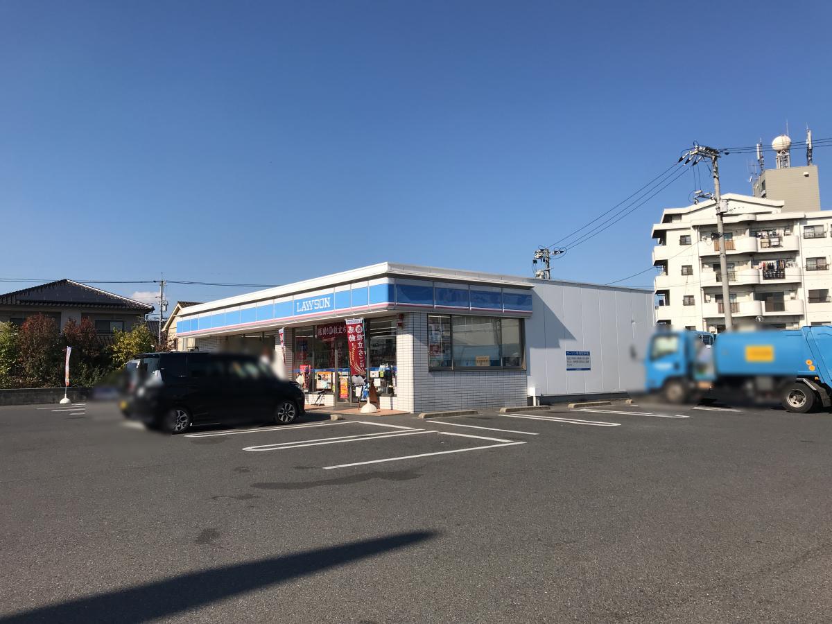 マーケットピア ローソン 福山西深津店