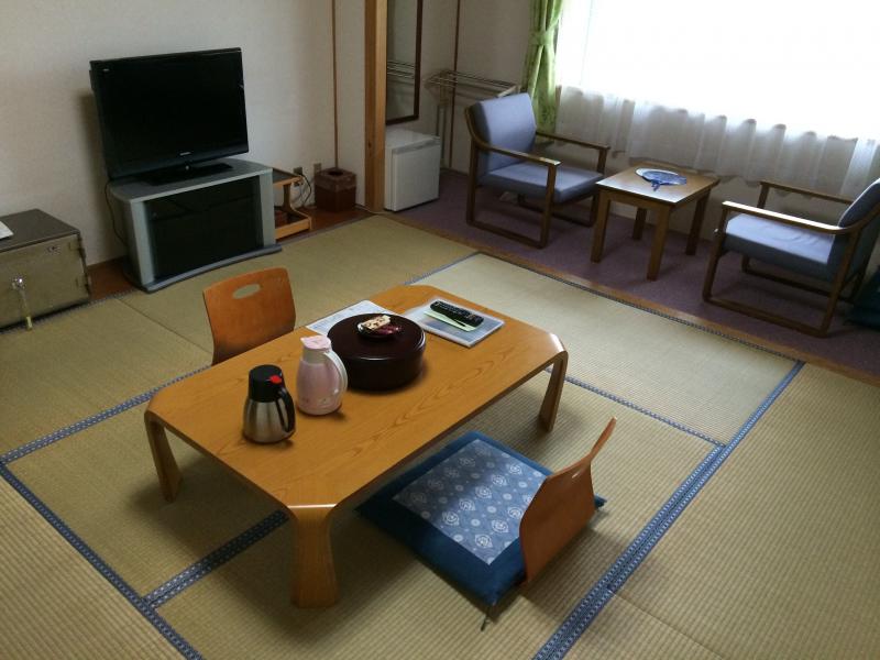 ホテバンク 休暇村茶臼山高原 北設楽郡豊根村坂宇場