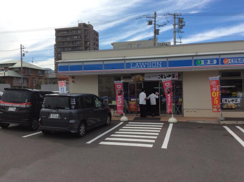マーケットピア ローソン 札幌北13条東店 札幌市東区北十三条東 マーケットピア ローソン 札幌北13条東店 札幌市東区北十三条東