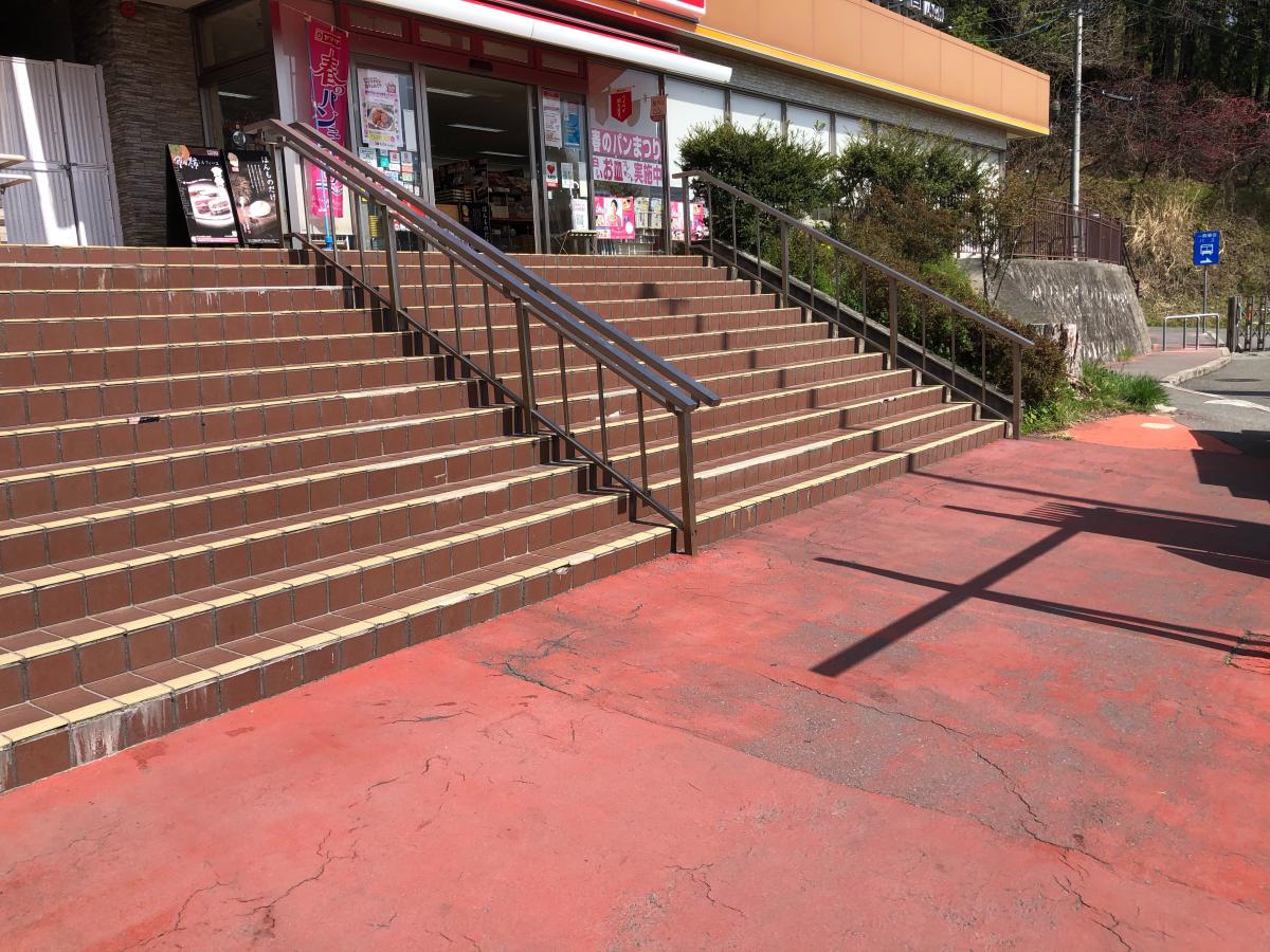 マーケットピア デイリーヤマザキ 阿智ｐａ上り店 下伊那郡阿智村駒場