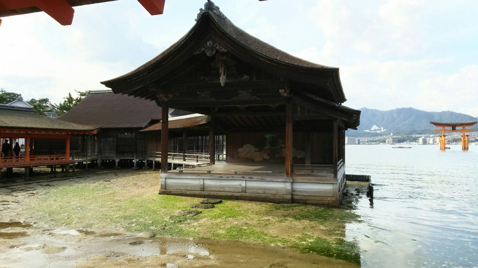 厳島神社