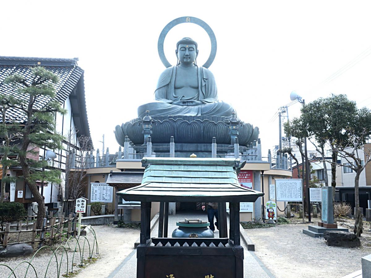 高岡大仏