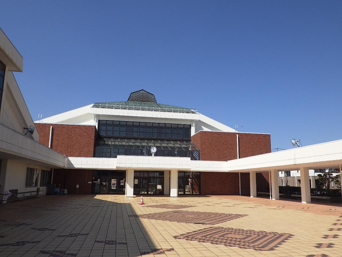 スポランド 員弁運動公園体育館 いなべ市員弁町楚原