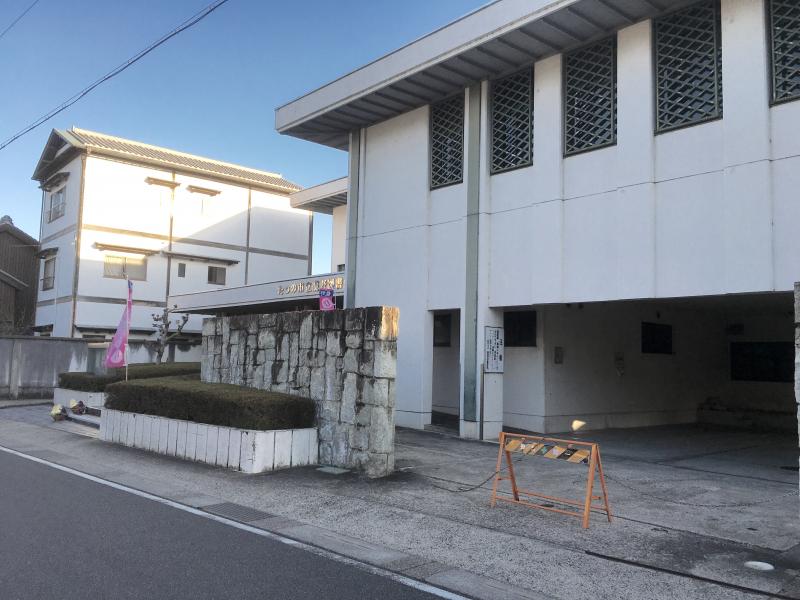 パブリネット 龍野図書館 たつの市龍野町本町