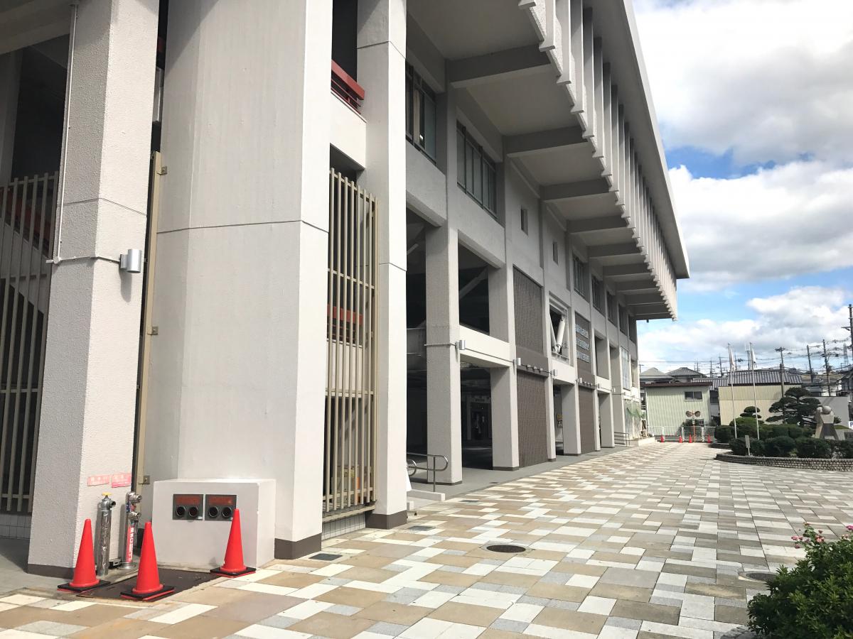 エンタメール 寝屋川市立市民会館 寝屋川市秦町